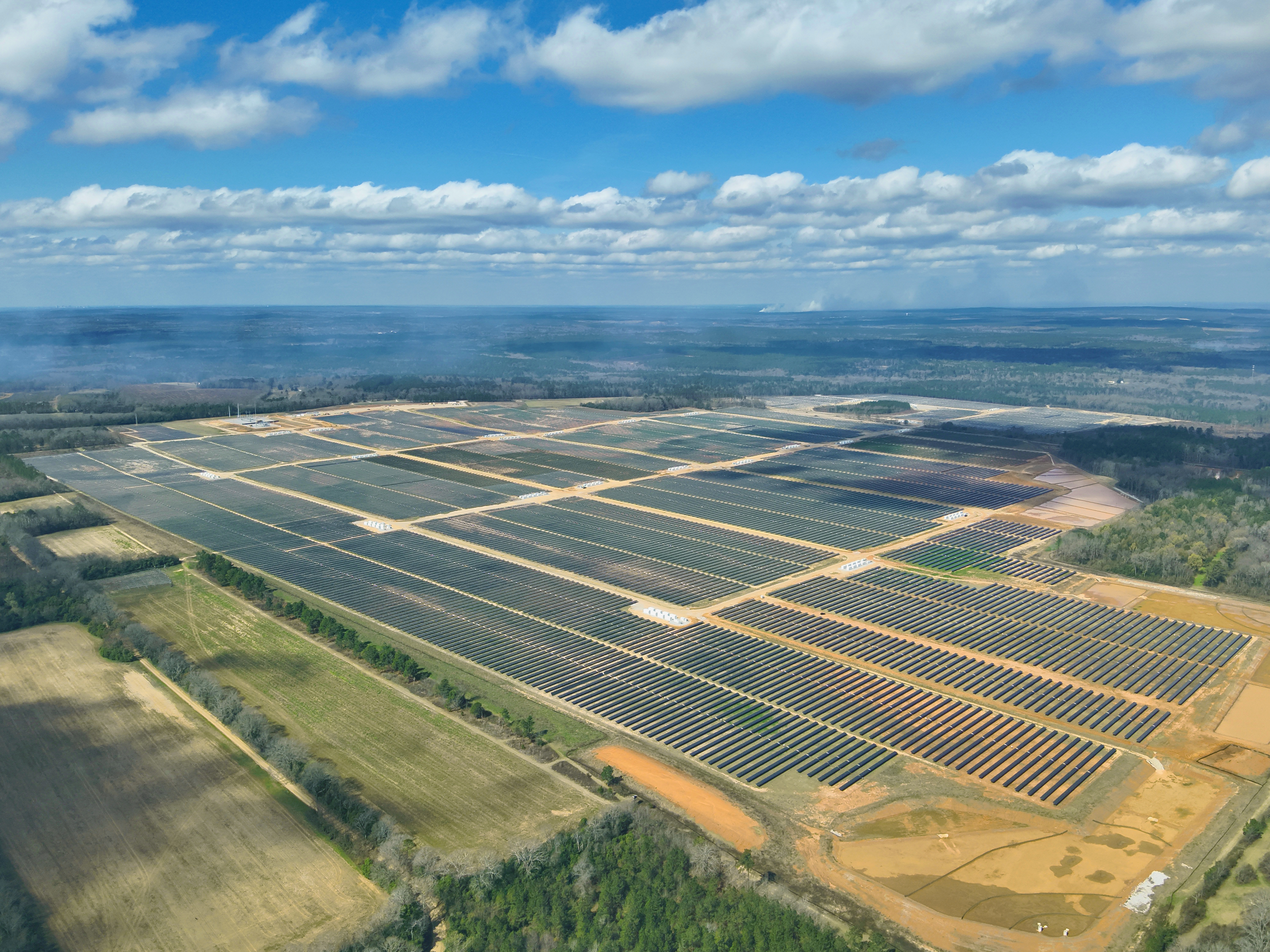 Aerial view of Eastover solar project with battery storage in South Carolina